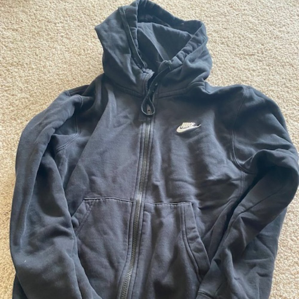 Nike zip up sweatshirt